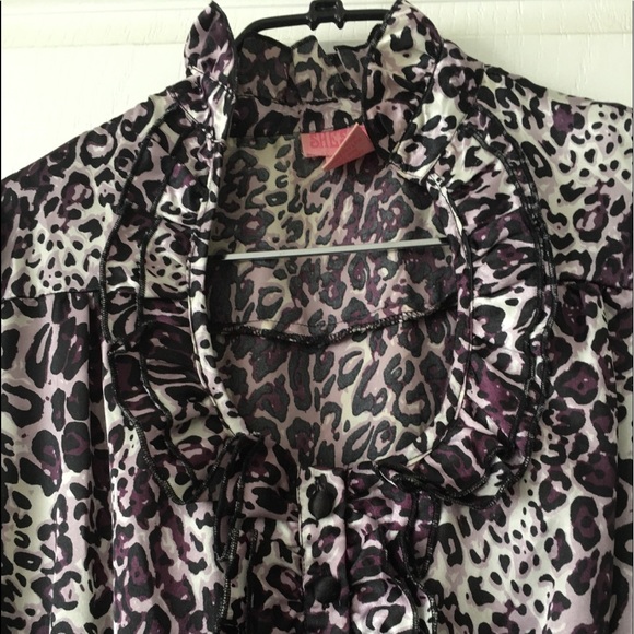 Black Animal Printed Top - Picture 2 of 5